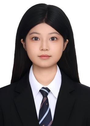 李欣